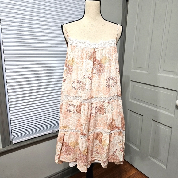 Wallflower Dresses & Skirts - Wallflower Dusty Pink Bohemian Tiered Dress